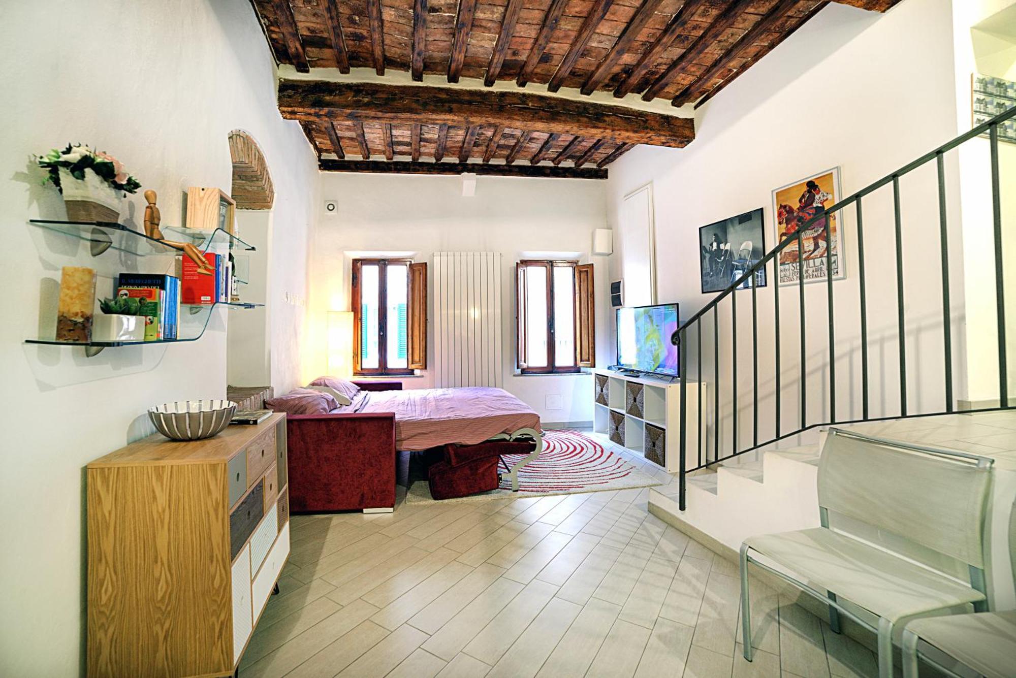 Cozy Apartment In The Heart Of Siena Bagian luar foto